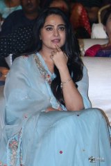 Anushka at Hit Movie Pre Release Event